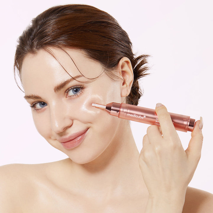 Translation missing: en.Medicube Collagen Glow Booster Milk Serum twist push button